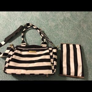 Jujube the Be Classy First Lady diaper bag
